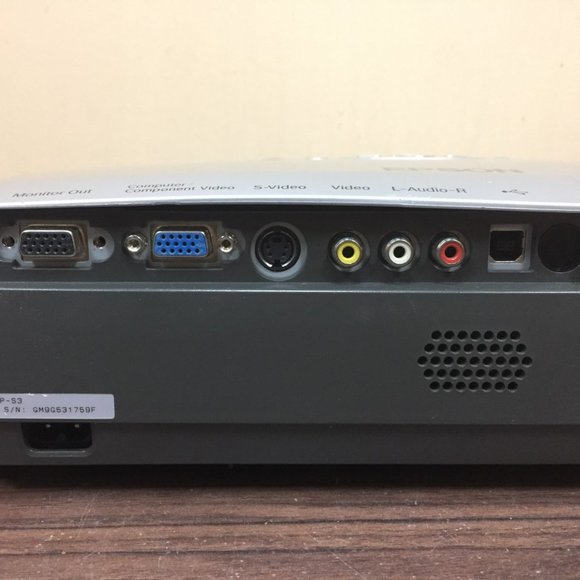 Epson PowerLite S3 Projector 800x600 SVGA 4:3 3LCD 1600 Lumens NO REMOTE - Picture 10 of 15